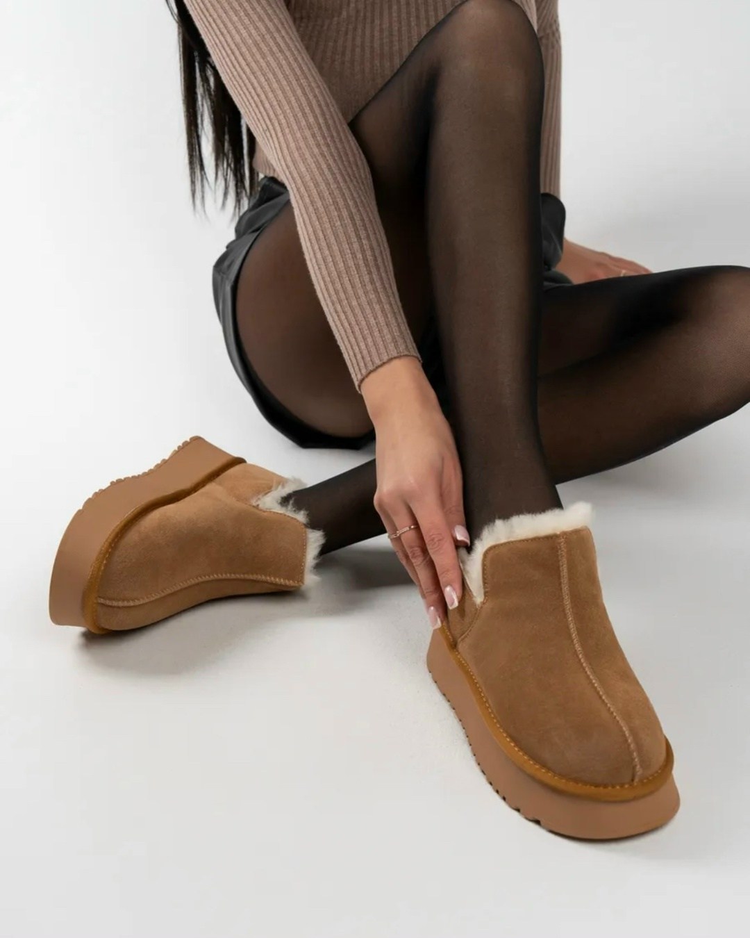 женские угги,,угги на платформе,угги натуральная замша,женские зимние угги