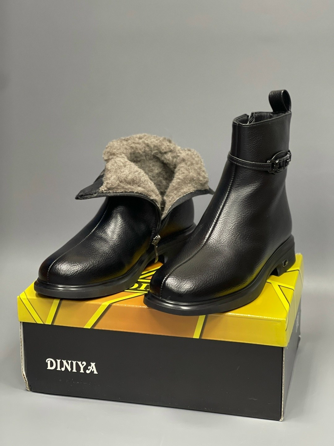 ,женские ботинки,лакированные ботинки,женская ,ботинки демисезонные лакированные