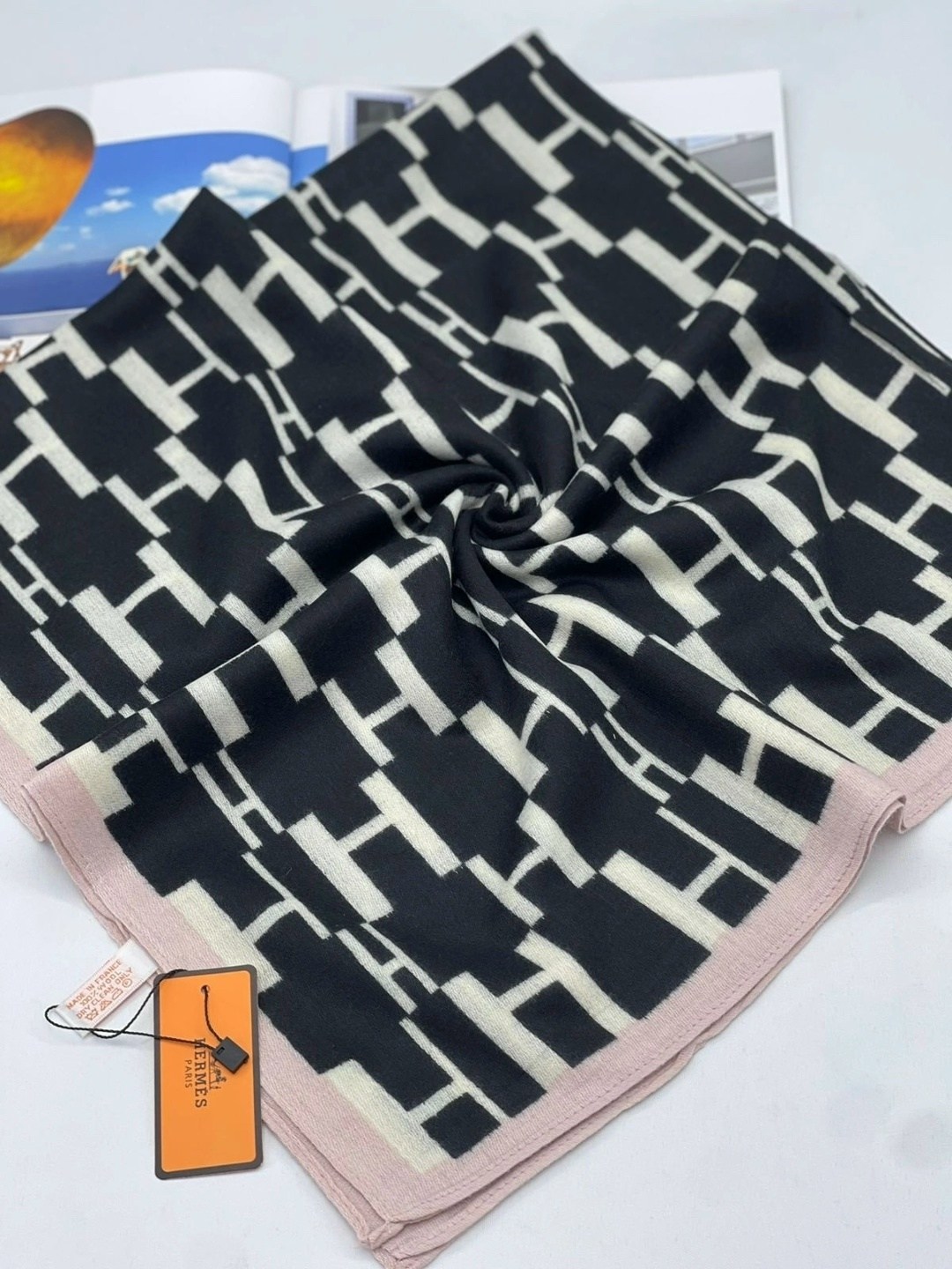 брендовый платок,шарфы и платки,брендовый платок hermes,шарф женские,брендовые платки