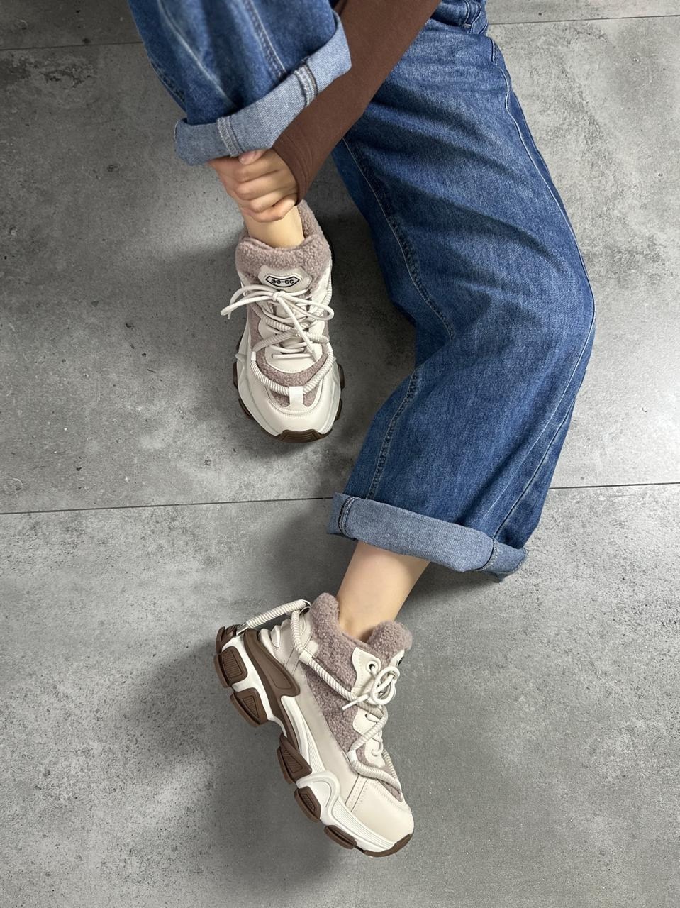 кроссовки женскиe,кроссовки,кроссовки модные,женские массивные кроссовки,повседневные кроссовки