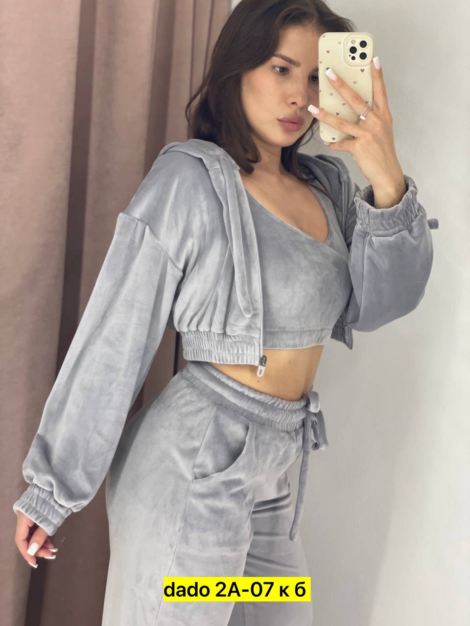 женские спортивные костюмы,спортивные костюмы,женские костюмы,костюмы тройки,велюровый спортивная костюм