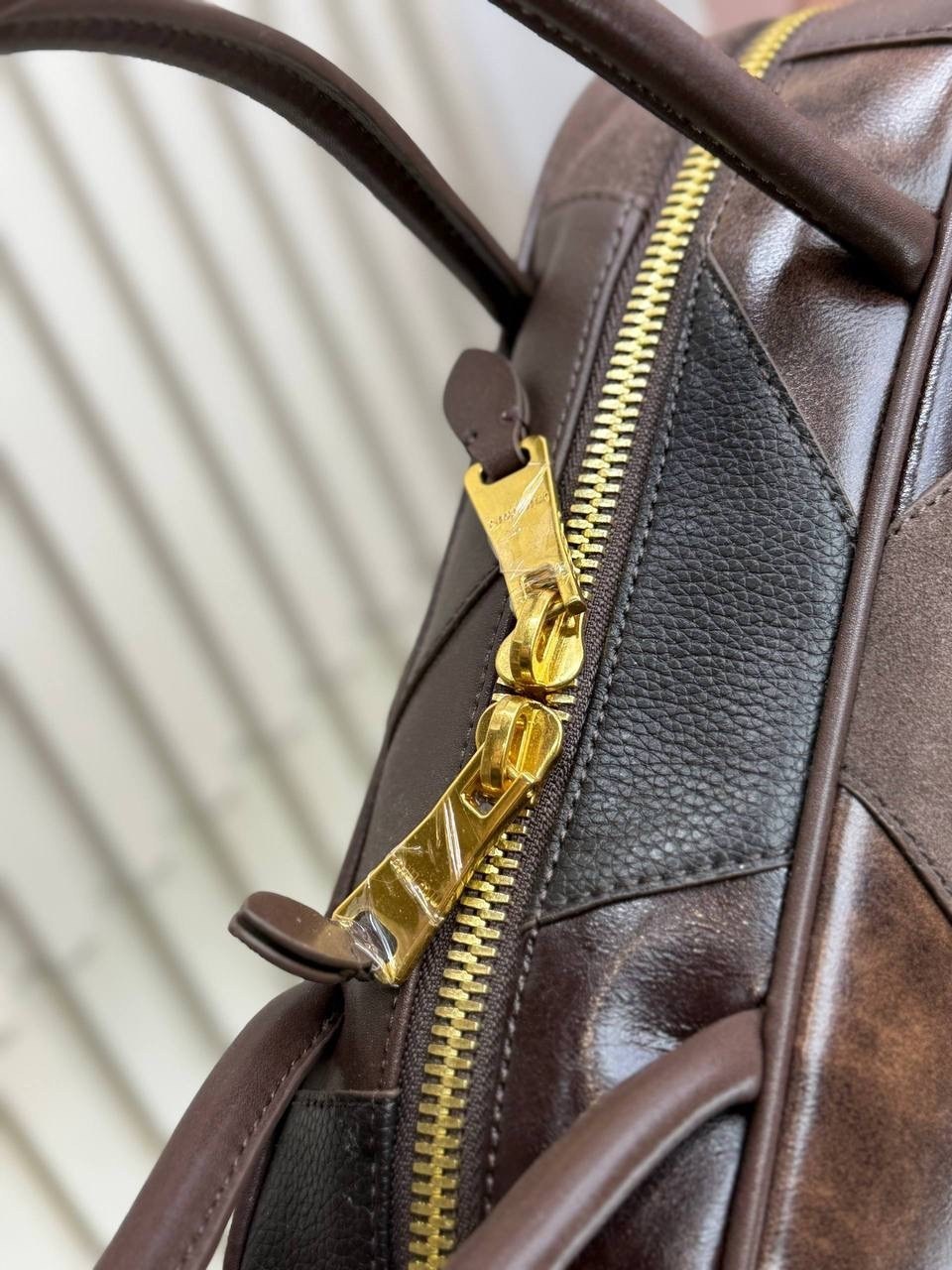 женская сумка miu miu,сумка miu miu,сумка,сумка miu miu коричневая,сумка миу миу