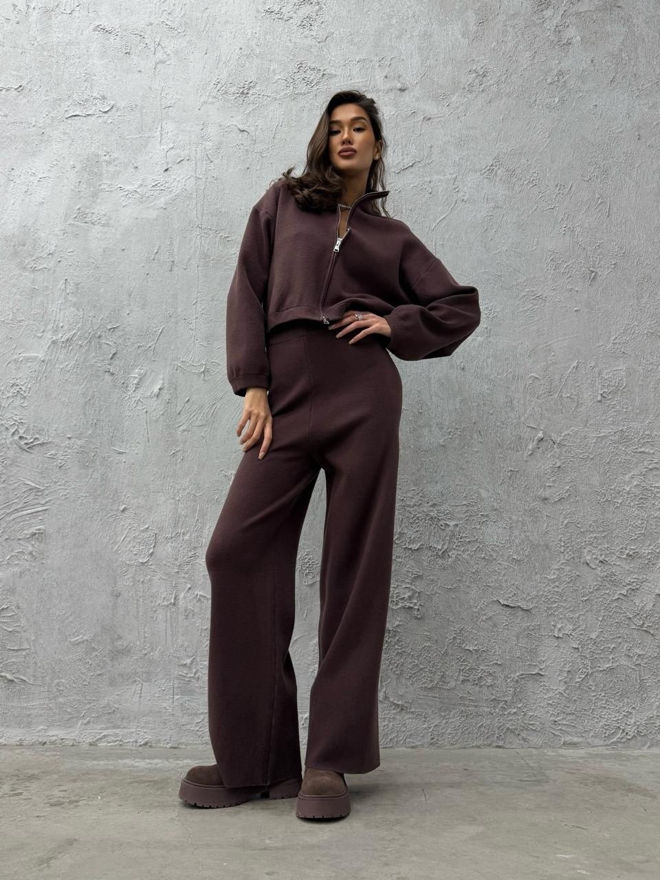 трикотажные костюмы,вязаные костюмы,костюм женский серый,спортивные костюм,трикотажные костюмы женские