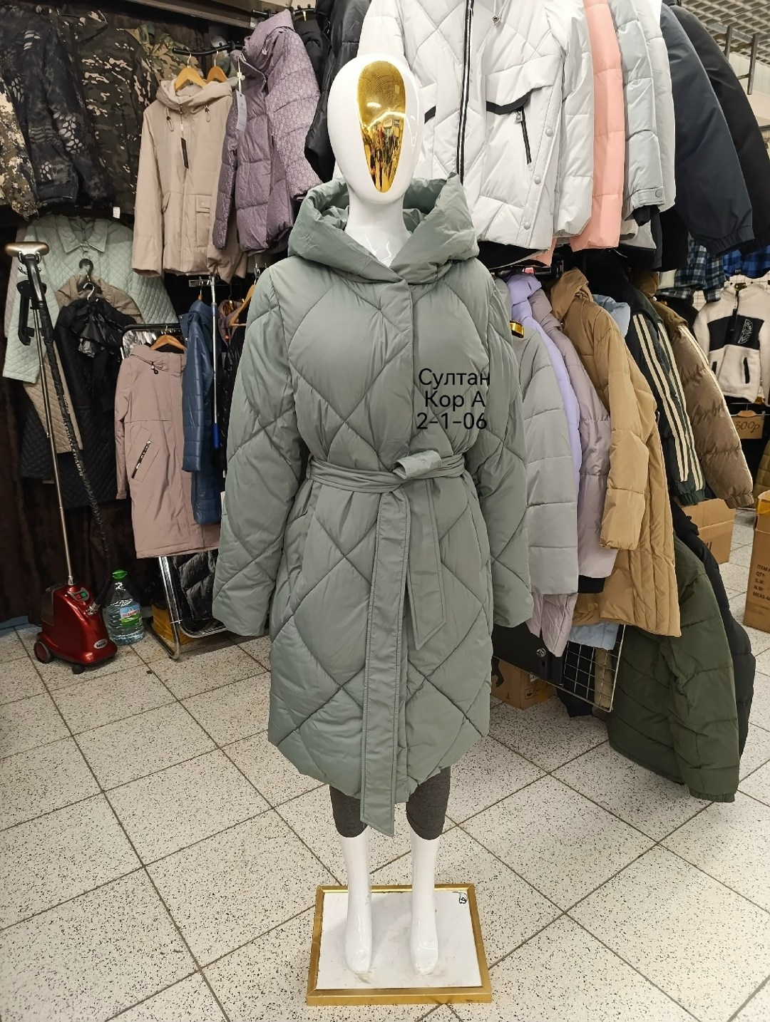 зимние куртки,стильные пуховики,куртка женская,женские пуховики,зимние женские куртки