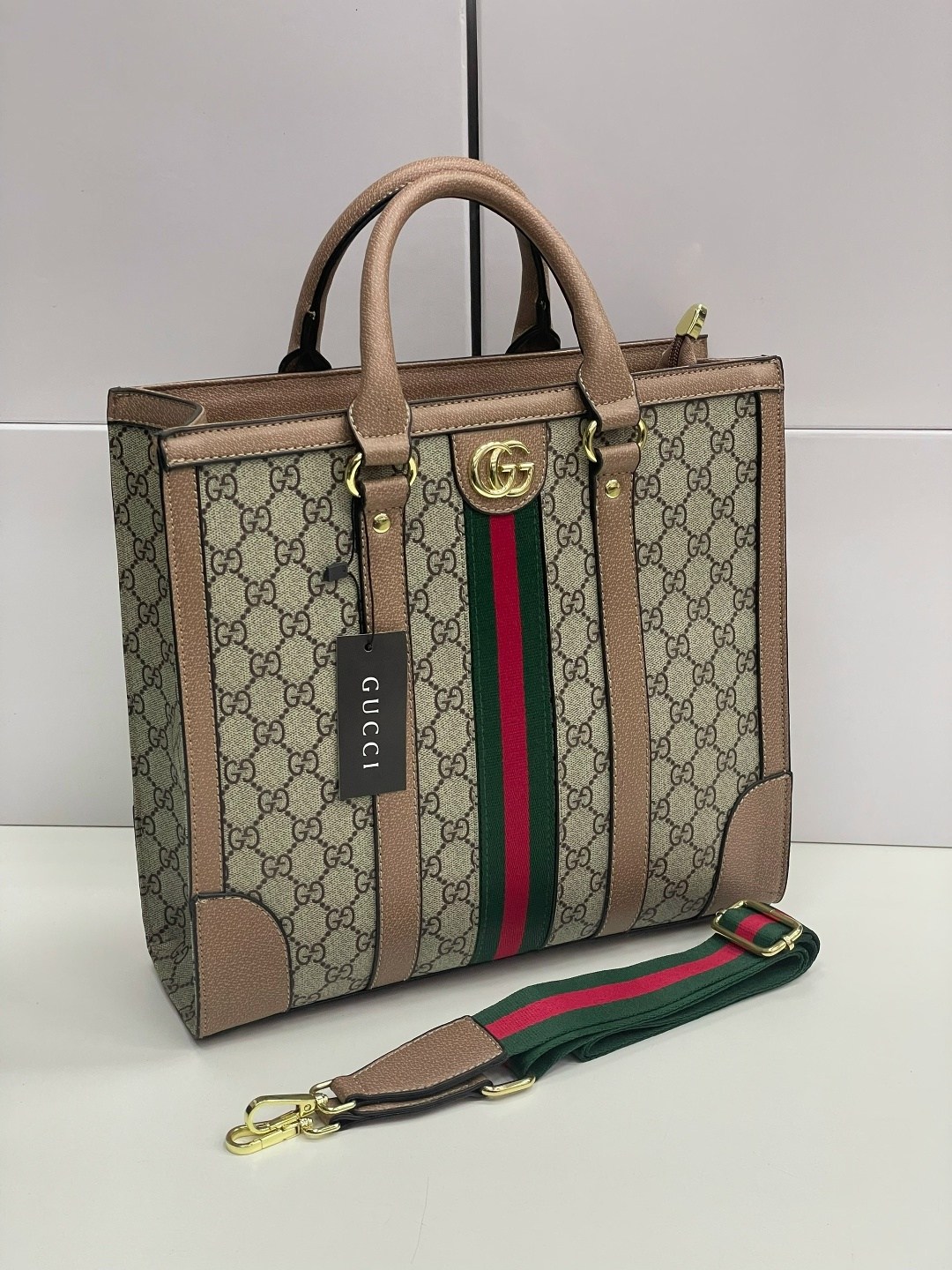 гуччи сумка,сумка gucci,сумки луи.виттон гуччи,сумка шоппер гуччи,сумка гуччи женская