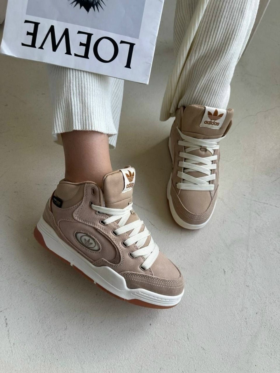 ,кроссовки женскиe,бежевые кроссовки,кроссовки эко,стильные кроссовки