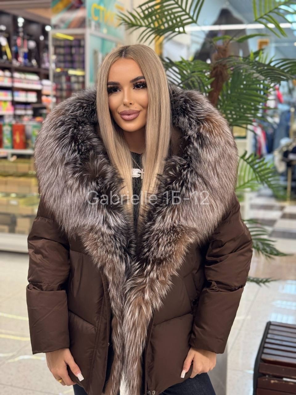 пуховики с натуральным мехом,пуховик с мехом,стильные пуховики,пуховик женский с натуральным мехом,пуховики женские