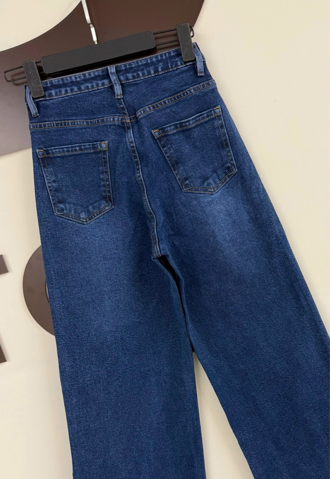 джинсы женские,широкие джинсы,женские джинсы широкие,одежда джинсы,брюки джинсы