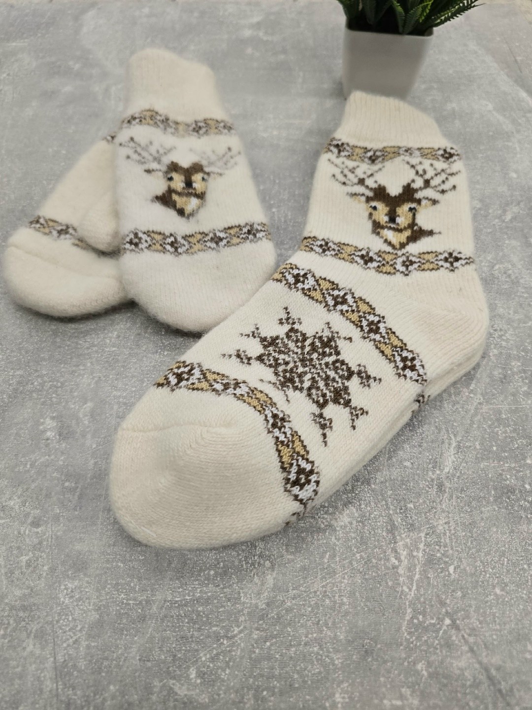 шерстяные носки с оленями,носки олень,носки шерстяные,носки шерстяные с оленями komax,шерстяные носки женские