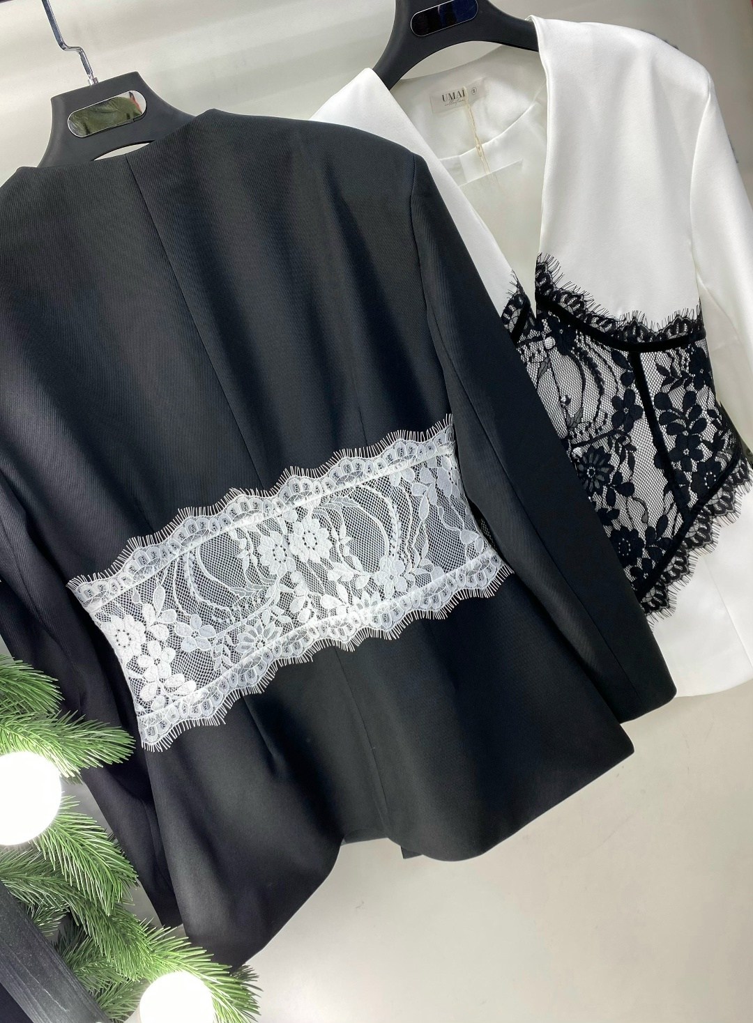 жакет с кружевом,платье кружевное,стильные наряды,пиджак с кружевом