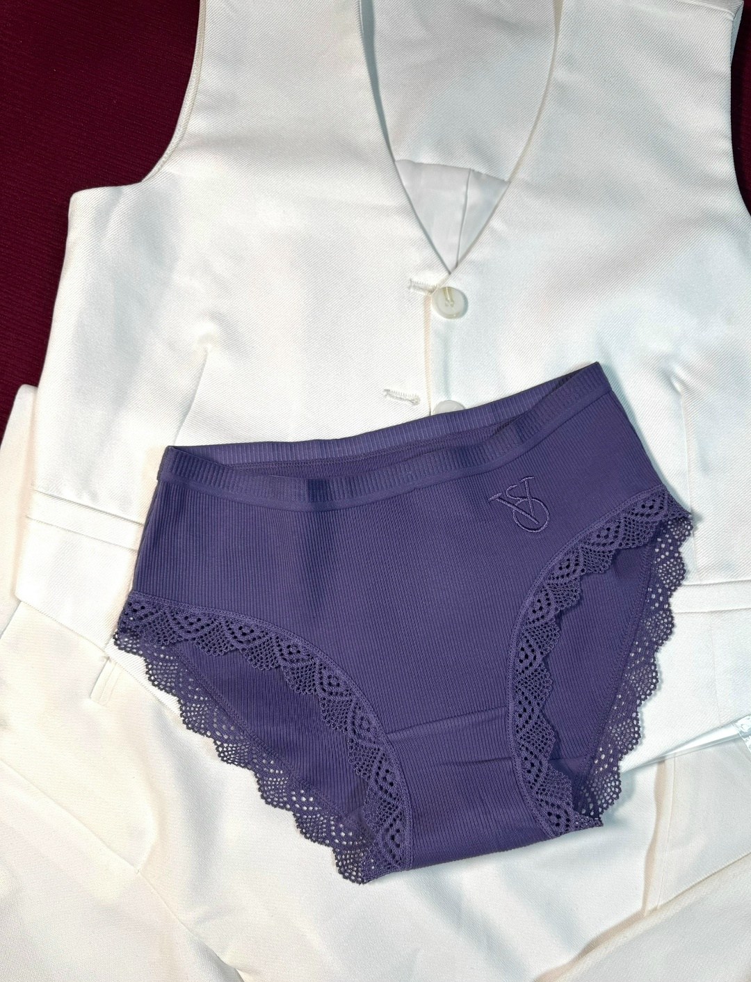 комплект женских трусов,комплект трусов,нижнее белье женский,женские трусы хлопковые,трусы с кружевами