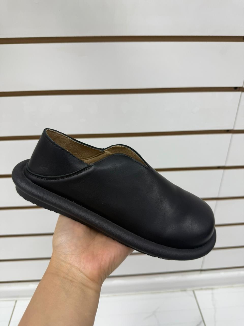 ,тапочки кожаные,обуви,тапочки мужские кожаные,мужские тапочки