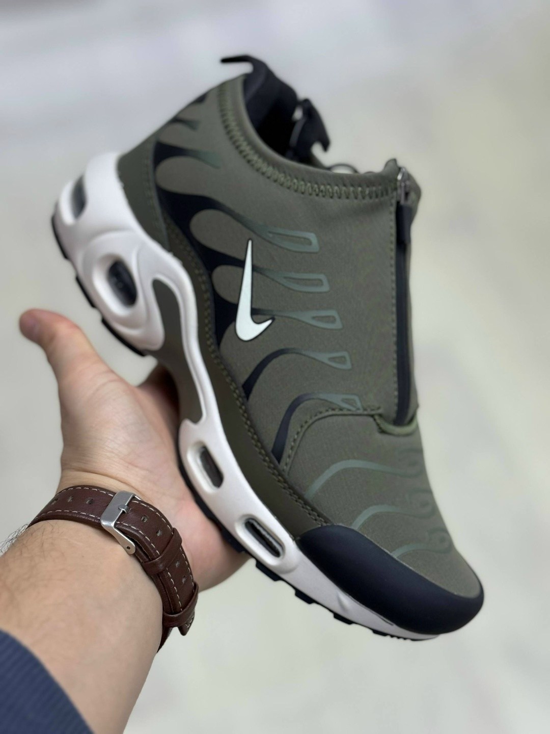 кроссовки nike air max plus tn,кроссовки мужские nike air max plus,nike air max plus tn black,nike air max plus tn,кроссовки nike air max plus
