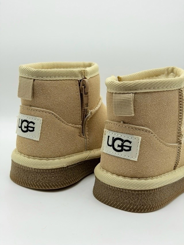 детские угги,,ботинки для малыша,зимние угги для малышей,зимние ботинки для малышей
