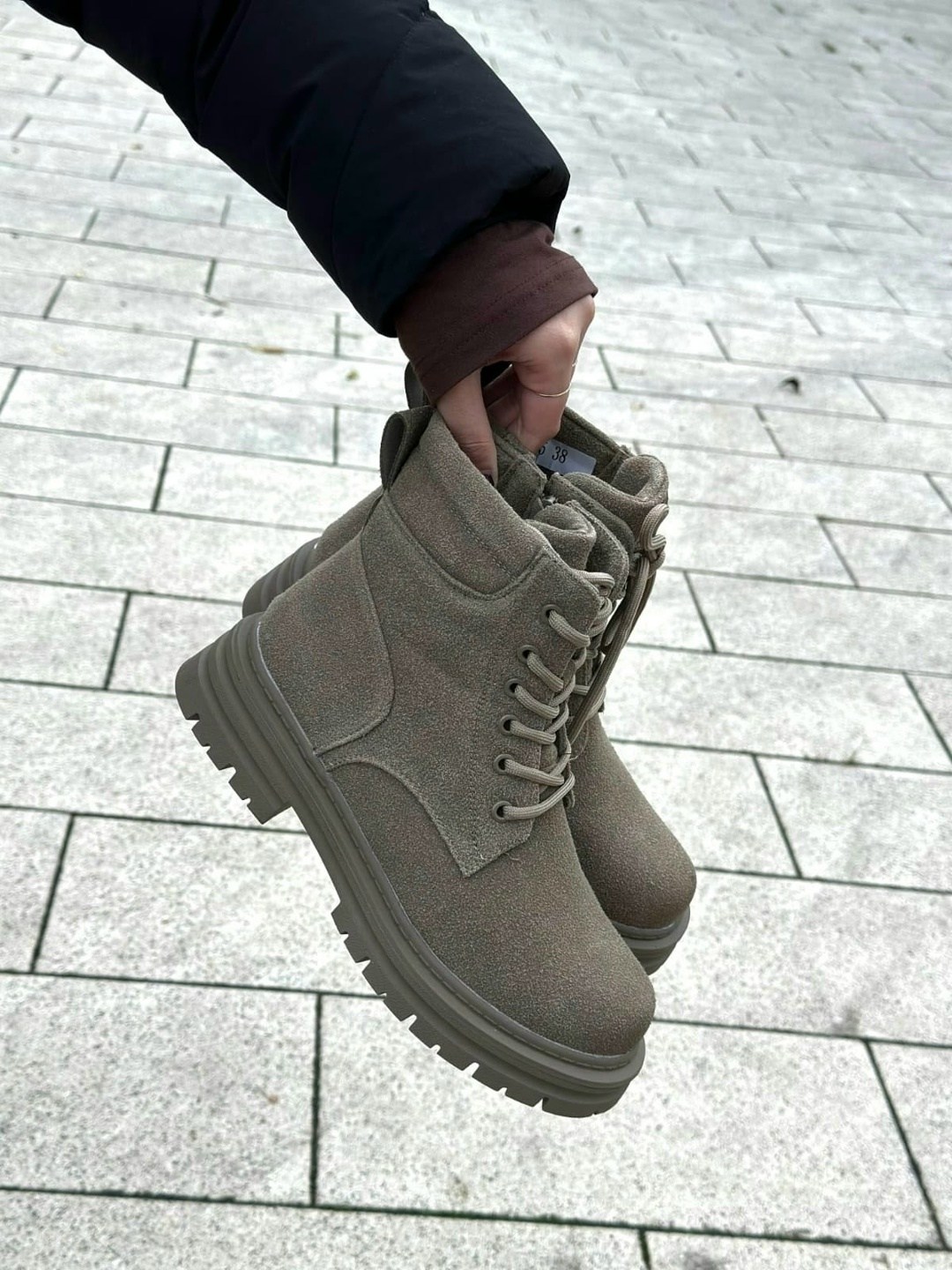 ,ботинки женские,ботинка женские зимние,зимняя женская ,модные ботинки