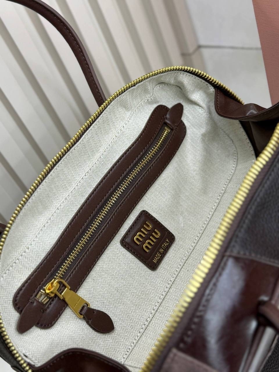 женская сумка miu miu,сумка miu miu,сумка,сумка miu miu коричневая,сумка миу миу