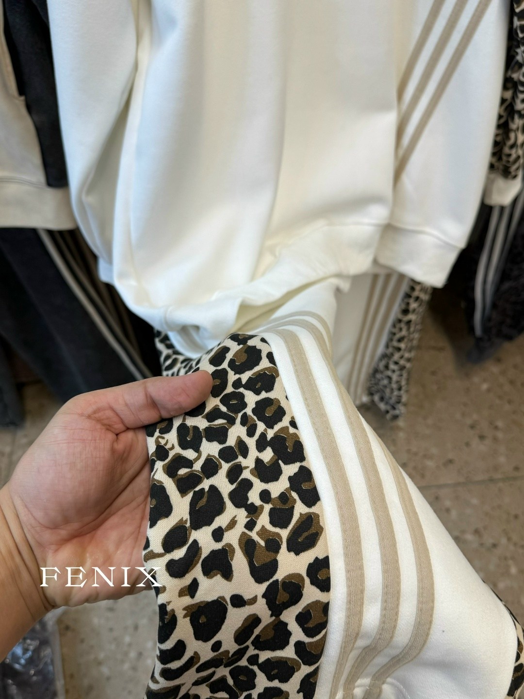 костюмы спортивные,стильные костюмы,женский спортивный костюм,спортивный костюм для девушек,костюм спорт