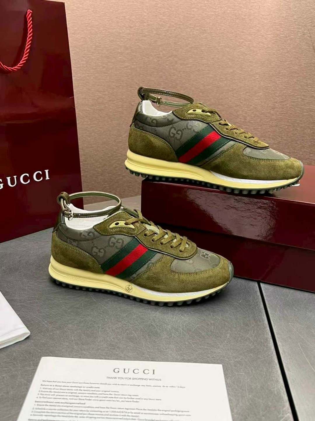 gucci кроссовки,,кроссовки женские gucci,кроссовки гуччи а4,кроссовки gucci screener женские