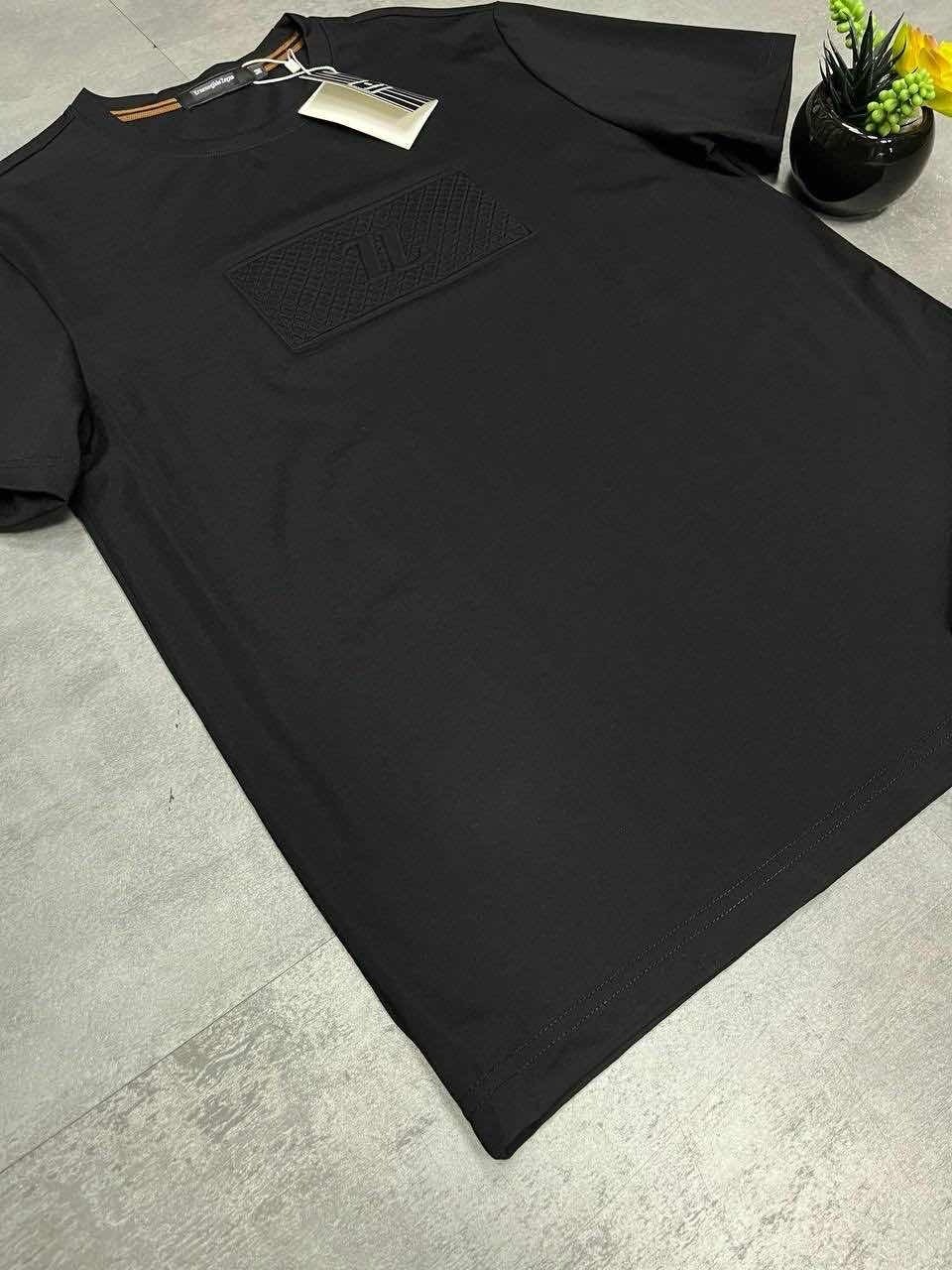 мужская футболка,фенди футболка мужская белая,футболки для мужчин,футболки мужские брендовые,футболке