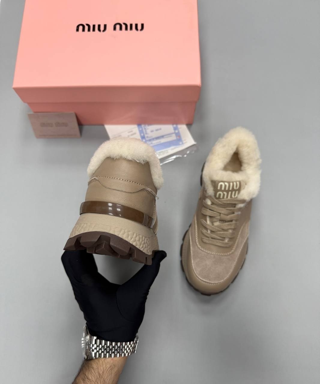 ,кроссовки женскиe,женские кроссовки miu miu,зимние женские кроссовки,зимние кроссовки
