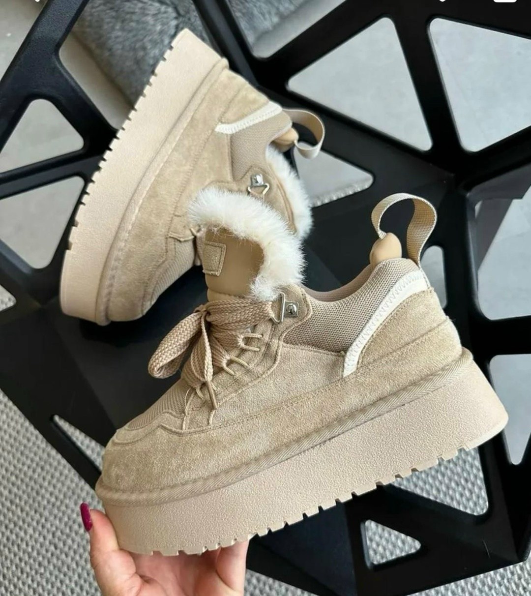 ,женские угги, женская,женские зимние кроссовки,кроссовки женскиe