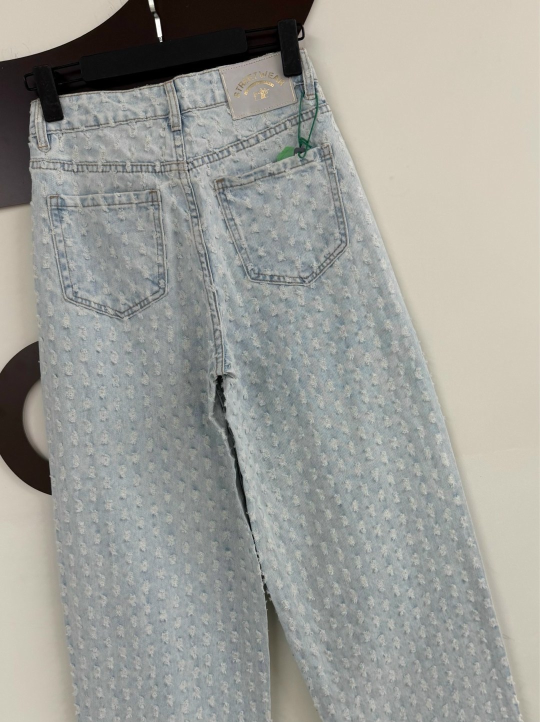 джинсы женские,модные джинсы,широкие джинсы,джинсы женские широкие,одежда джинсы