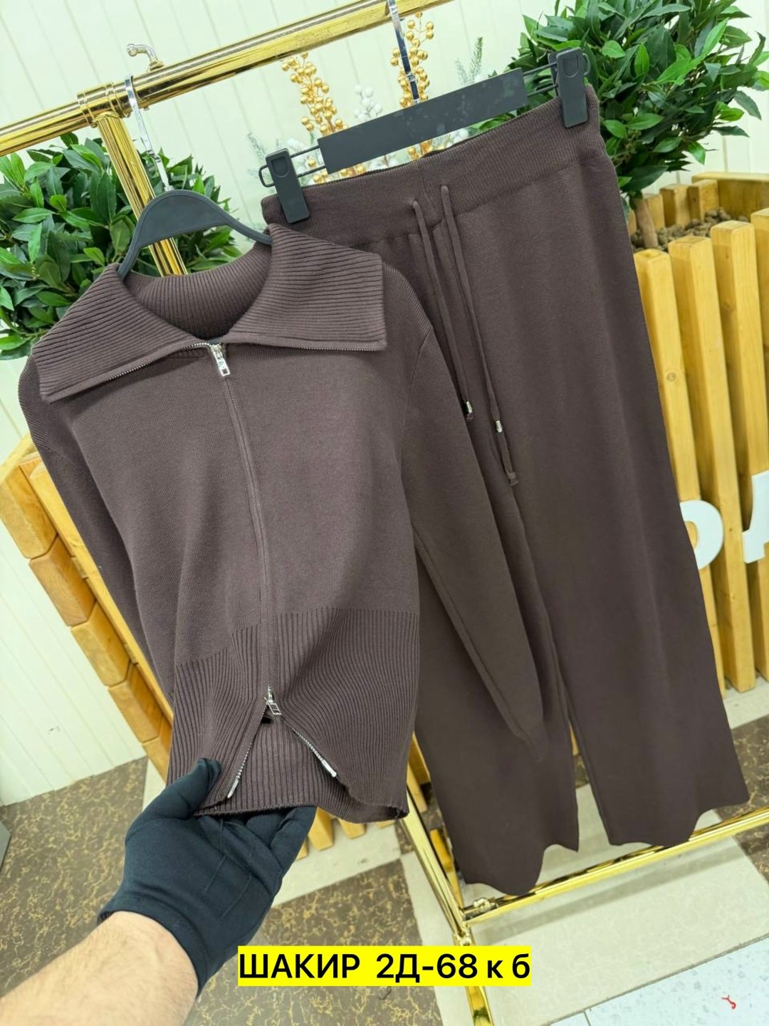 спортивный костюм brunello cucinelli,костюм brunello cucinelli,трикотажные костюмы,кашемировый костюм,вязаные костюмы