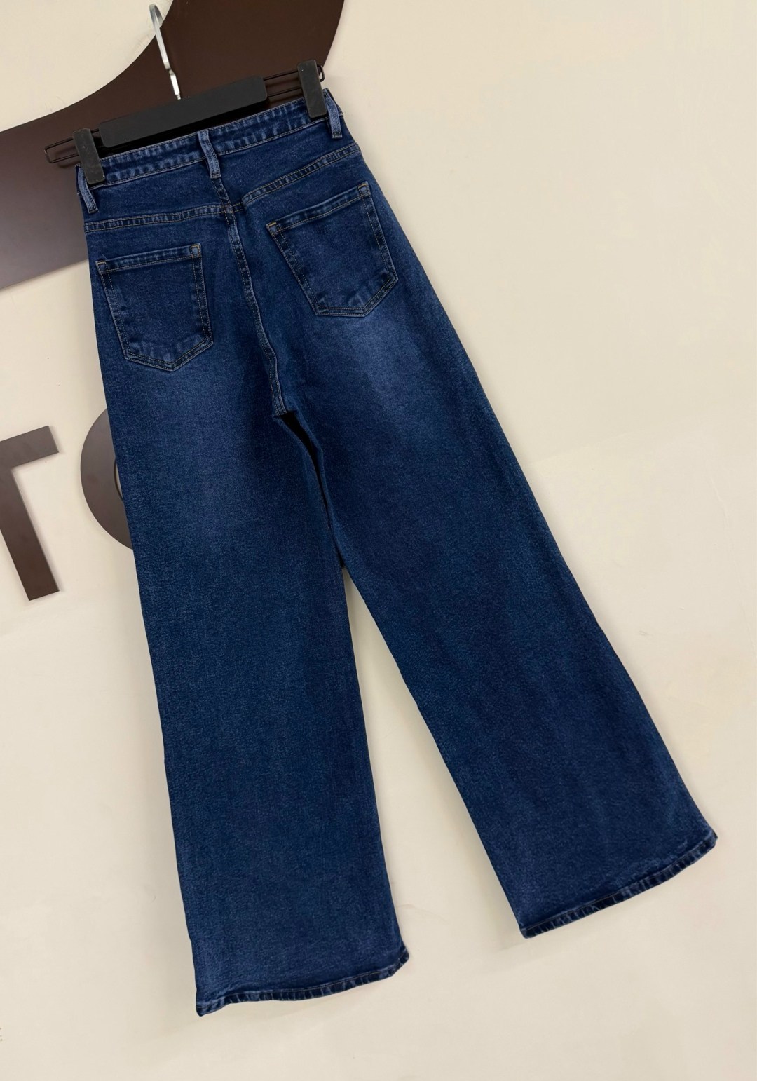 джинсы женские,широкие джинсы,женские джинсы широкие,одежда джинсы,брюки джинсы