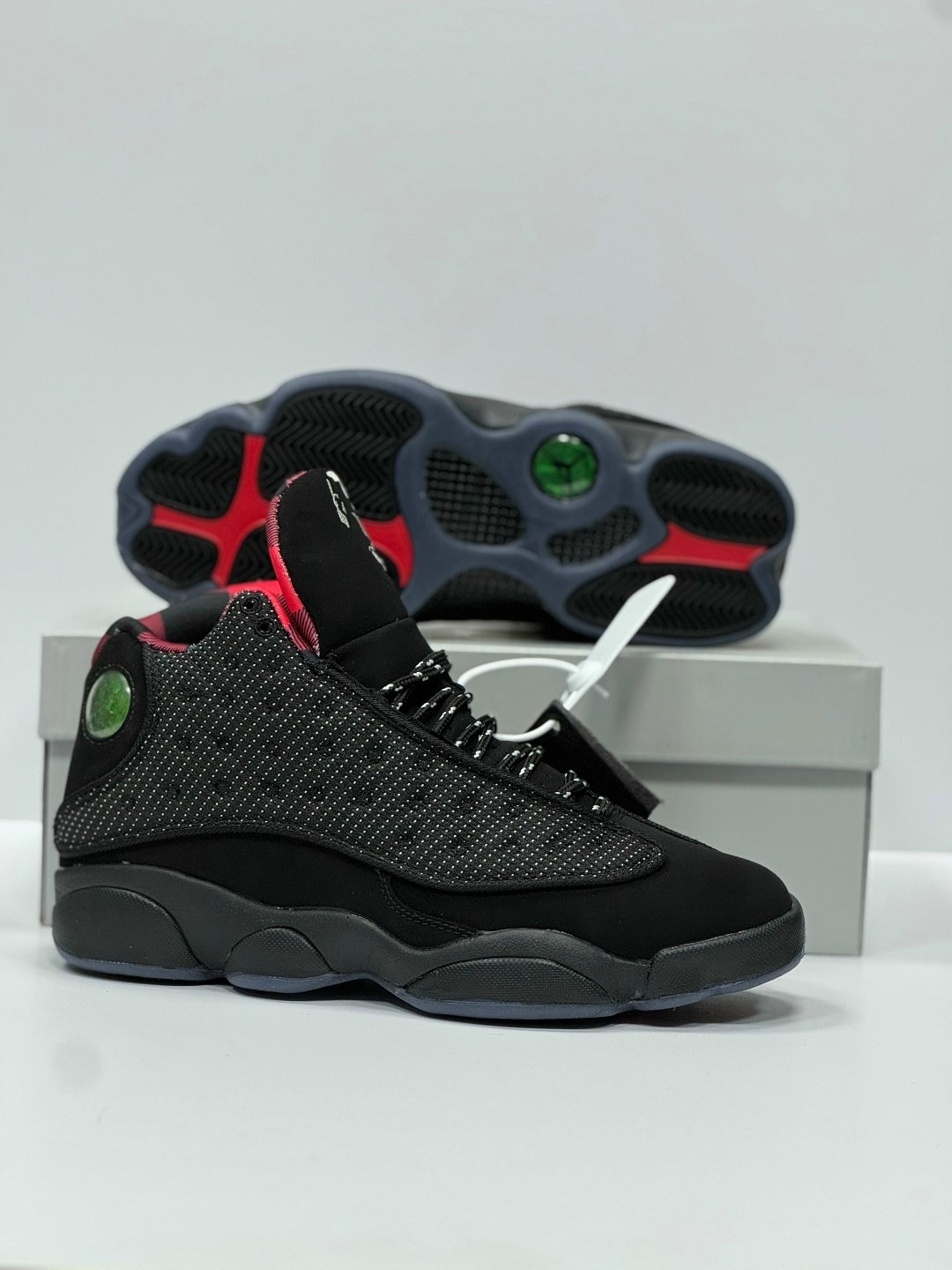 кроссовки nike air jordan 13 retro,мужские кроссовки nike air jordan 13 retro,кроссовки air jordan 13,nike air jordan 13 black cat,кроссовки air jordan 13 retro