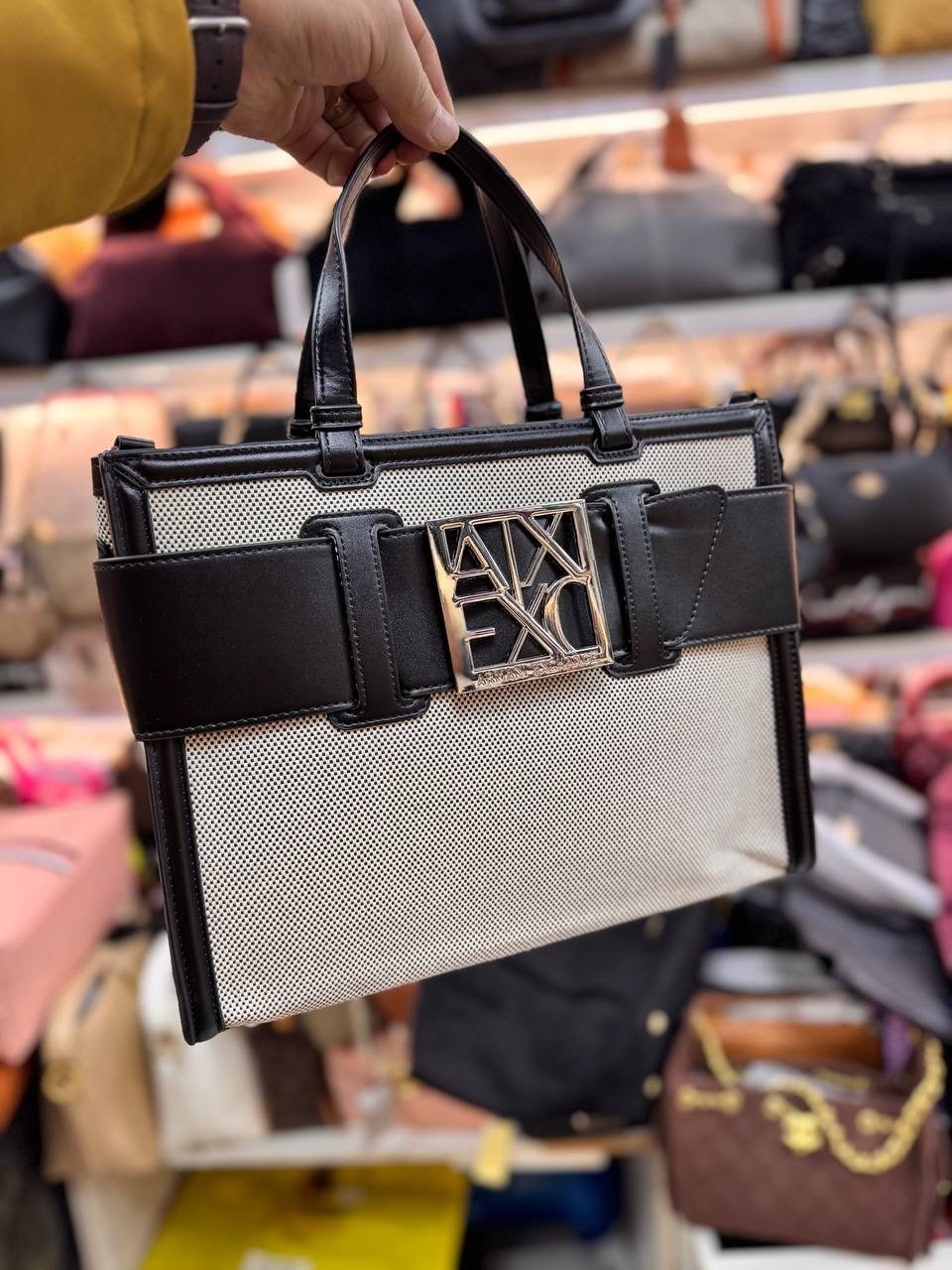 сумка armani exchange,сумка,сумка armani,сумка armani exchange женская,сумка армани эксчендж женская