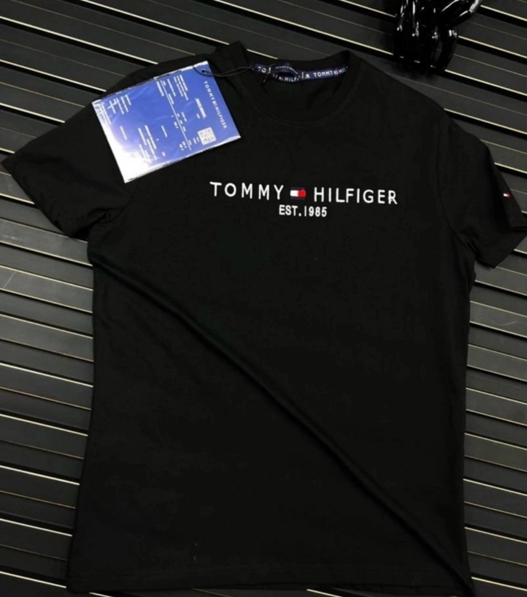 футболка томми хилфигер черная,футболка томми хилфигер черная мужская,футболка мужская tommy hilfiger,томми хилфигер футболка est.1985,футболка томми хилфигер мужские