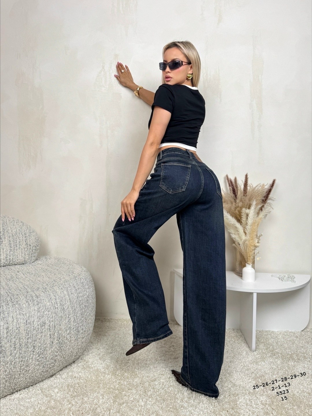 женские джинсы,джинсы широкие,джинсы модные,женские джинсы широкие,джинсах