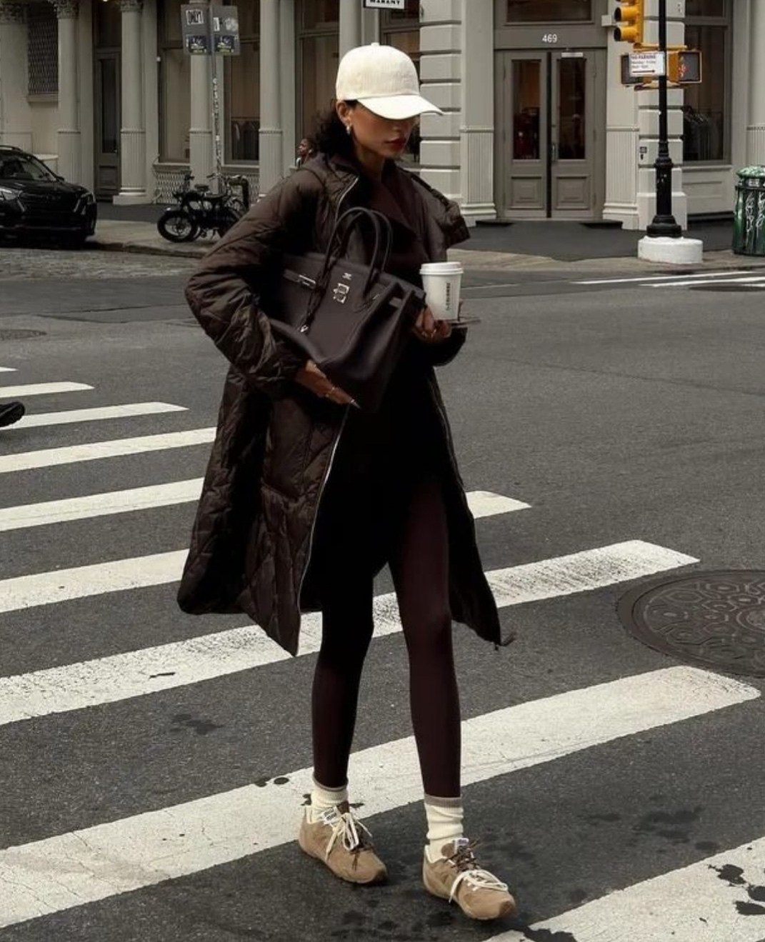 стильные пуховики,зимние образы,зимние образы с пуховиками,модные образы,зимняя мода