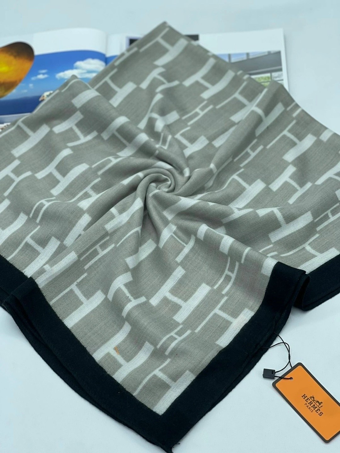 брендовый платок,шарфы и платки,брендовый платок hermes,шарф женские,брендовые платки