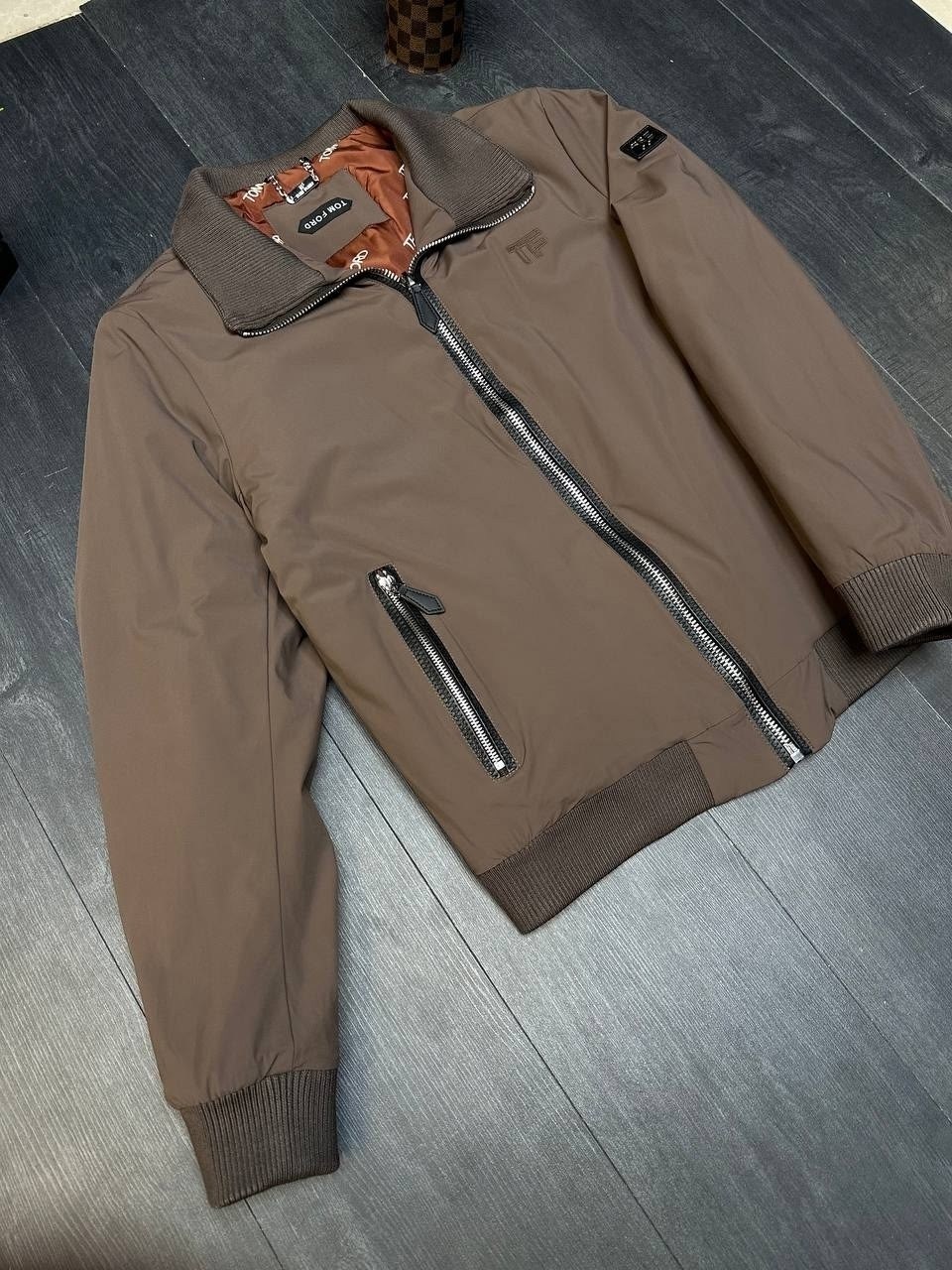 куртка бомбер,куртка,легкая куртка,куртка мужская