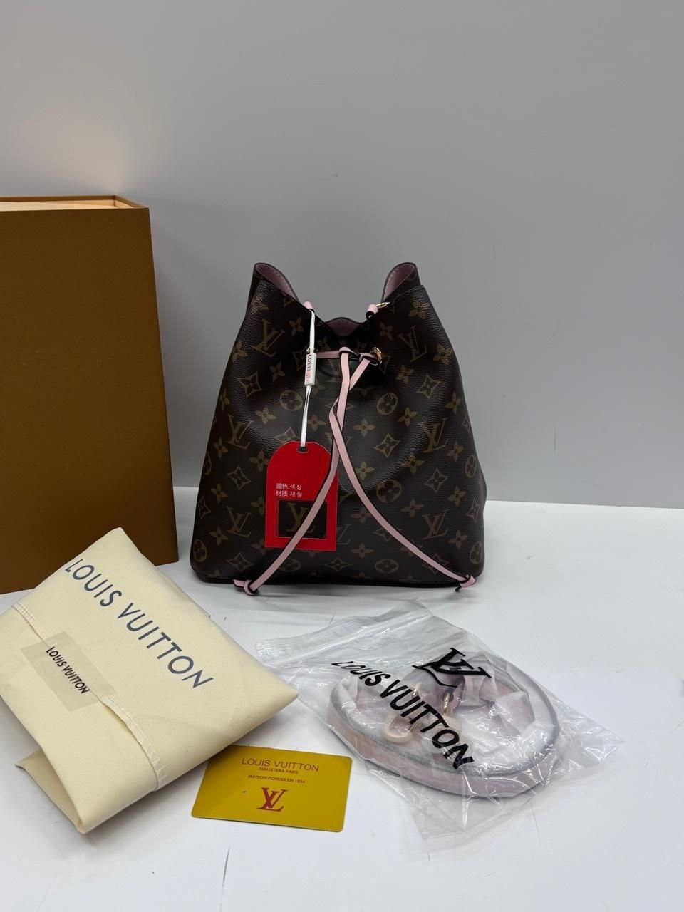 сумка луи виттон,сумка женская louis vuitton,louis vuitton сумка,сумка ведро луи виттон,сумка