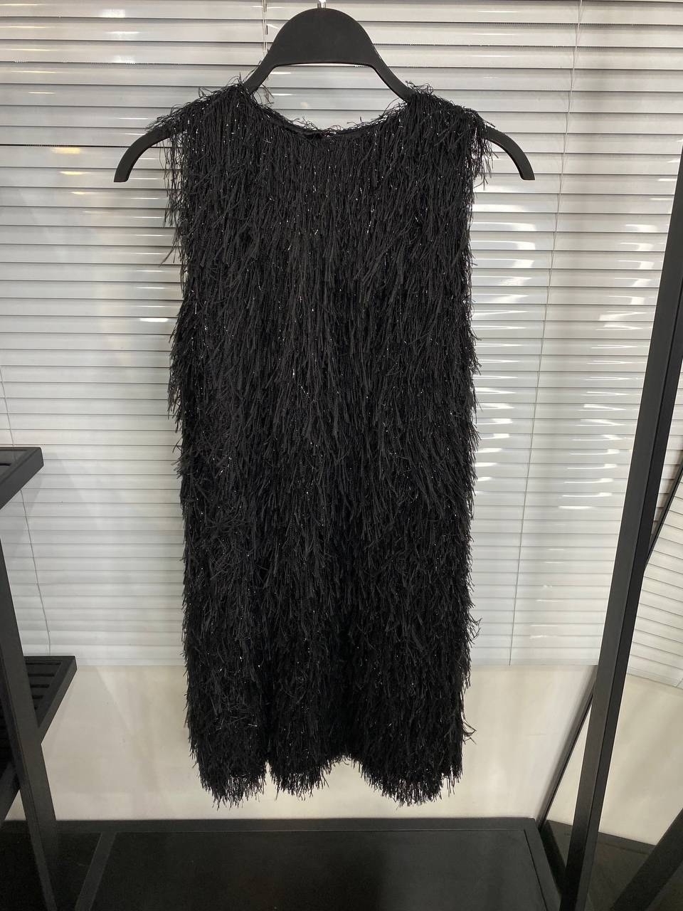 платье с перьями,платье,платье черное,платье бахрома,вечернее платье с бахромой