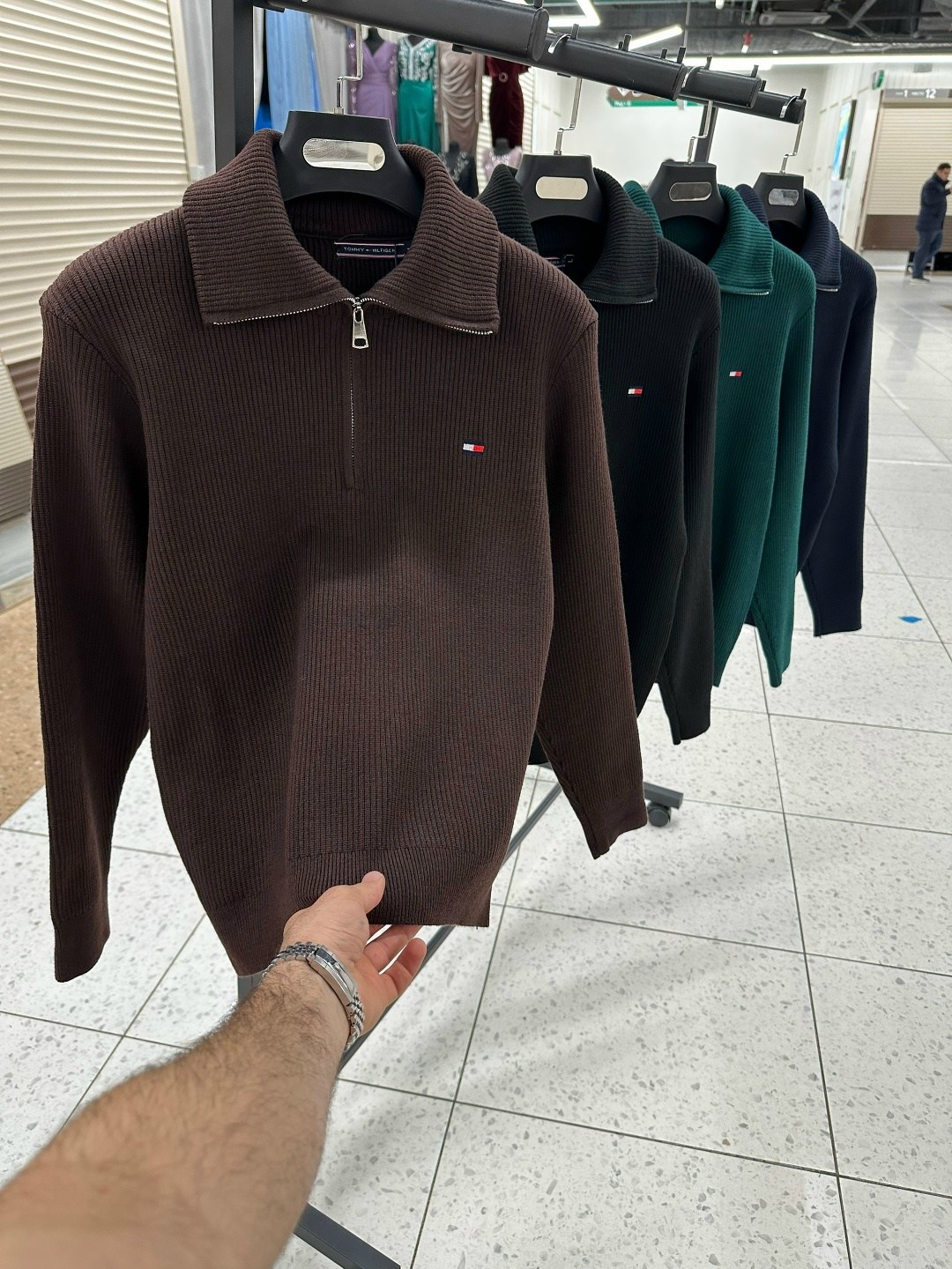 джемпер томми хилфигер мужской,мужские свитеры tommy hilfiger,мужской джемпер tommy hilfiger,пуловер мужской,свитеры tommy hilfiger