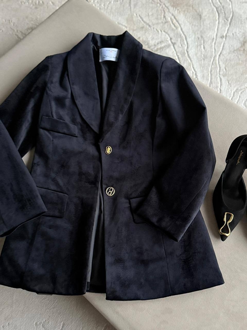 двубортный пиджак,костюмы женские,женский пиджак,костюмы двойки