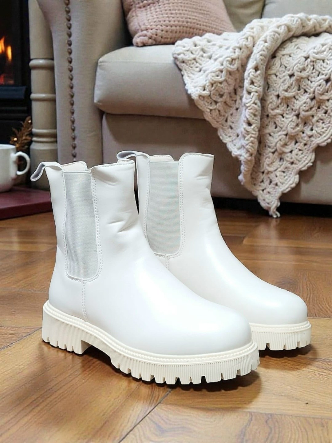 ,ботинки женские,женские ботинки челси,белые ботинки женские,ботинки белые