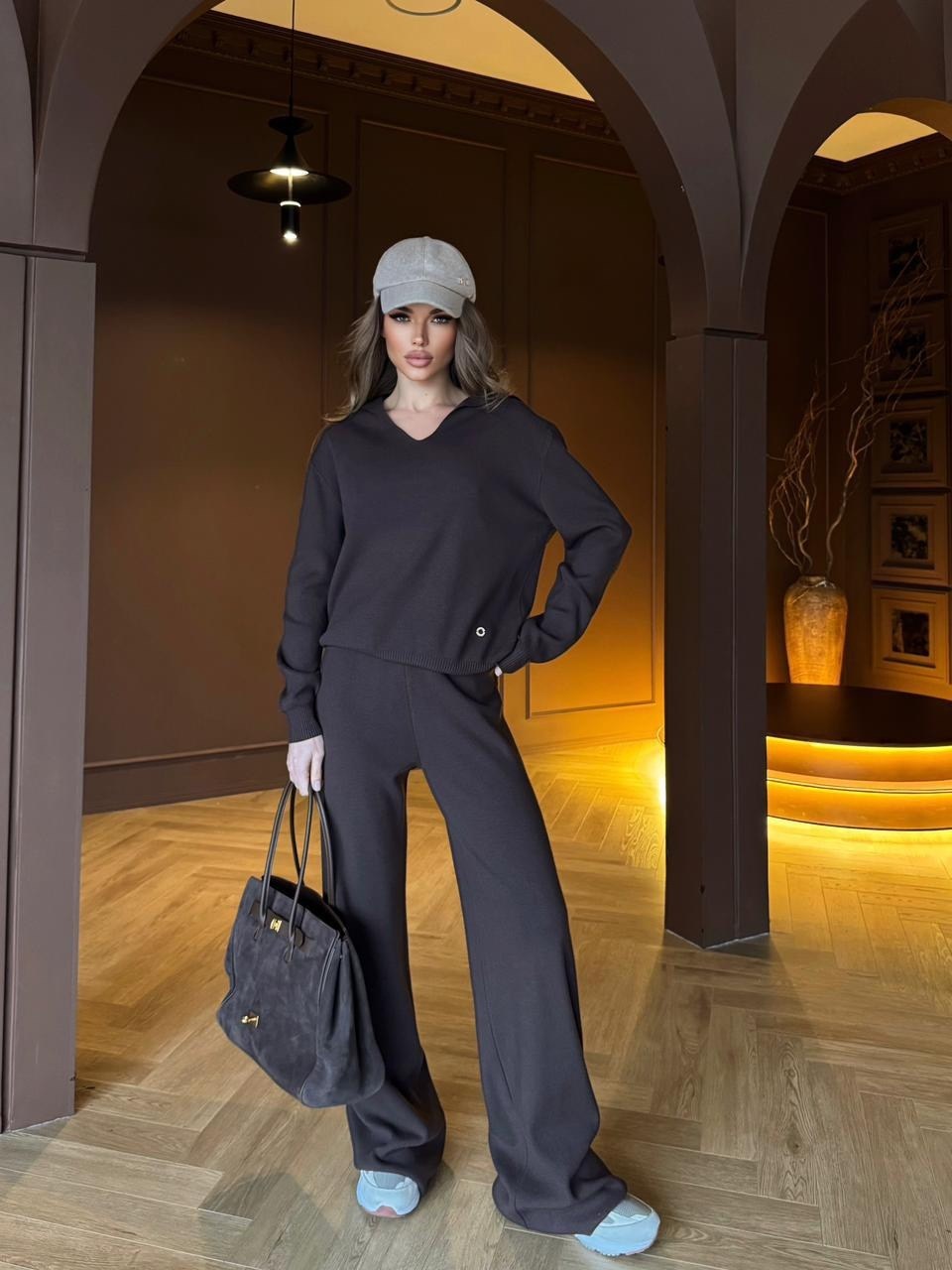 костюмы брючные,трикотажные костюмы,трикотажный костюм женский,брючный костюм женский,женские костюмы