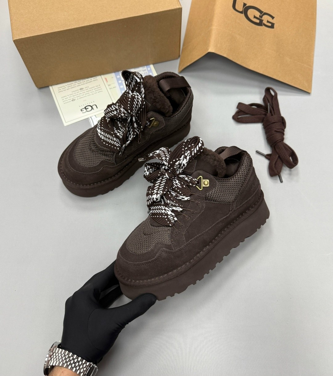 ,кроссовки ugg,угги кроссовки,зимние кроссовки,кроссовки ugg женские