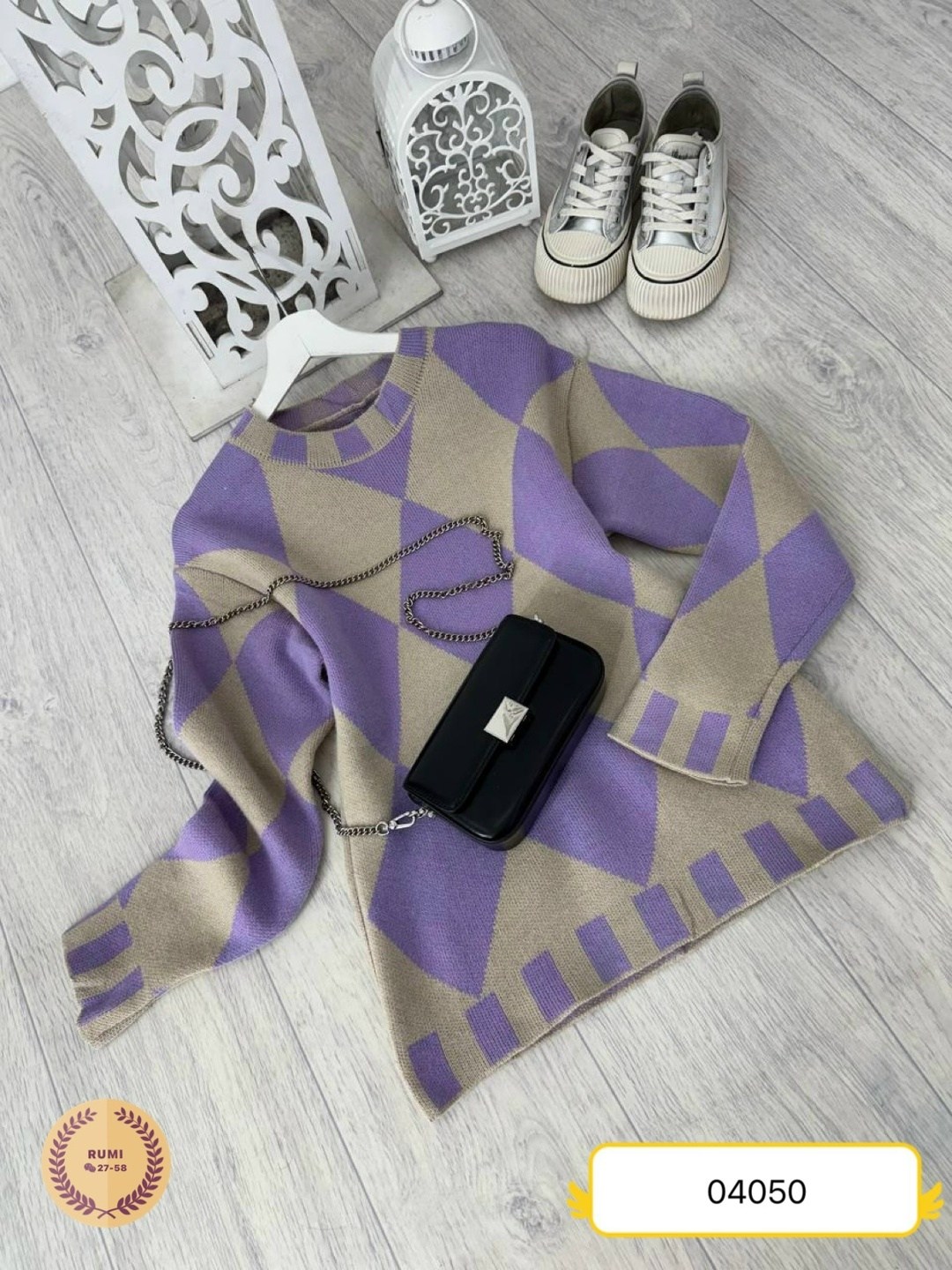 свитера женские,модные свитера,кофта женская,джемпер с ромбами,вязаные свитера женские