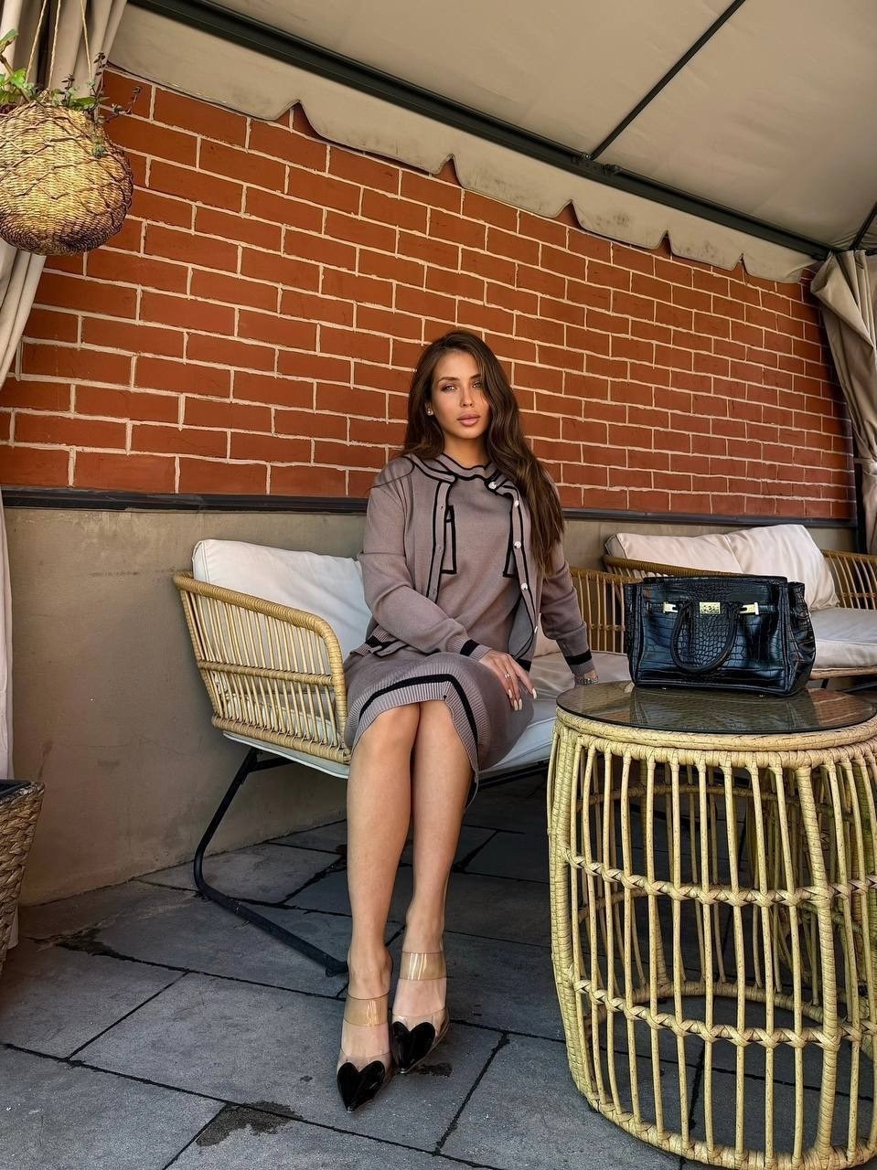 трикотажные костюмы с юбкой,трикотажные костюмы женские с юбкой,трикотажные костюмы,трикотажный костюм с юбкой офис вязаный,женские костюмы