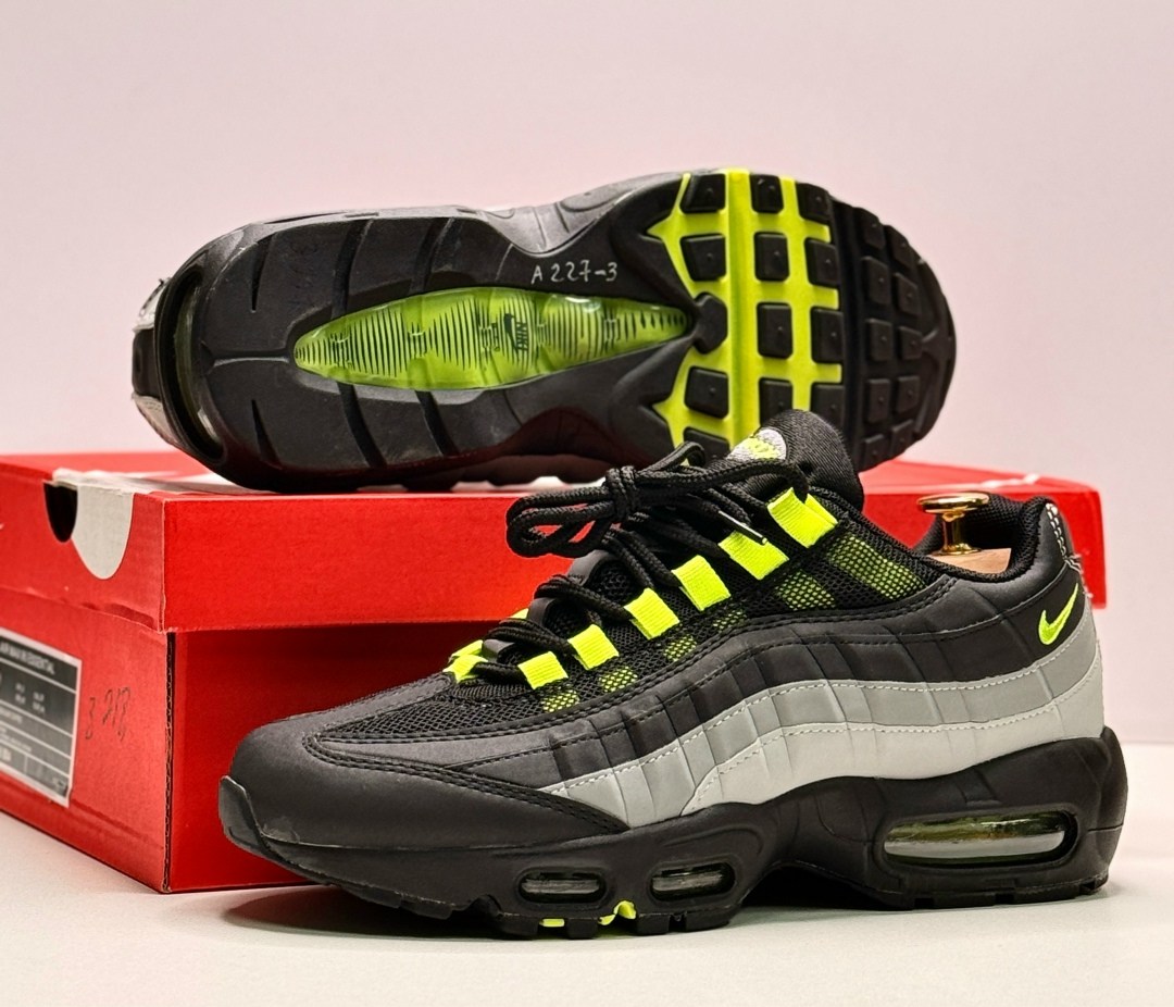 кроссовки nike air max 95,nike air max 95,кроссовки nike air max 95 cd0180-001,кроссовки,nike air max 95 black
