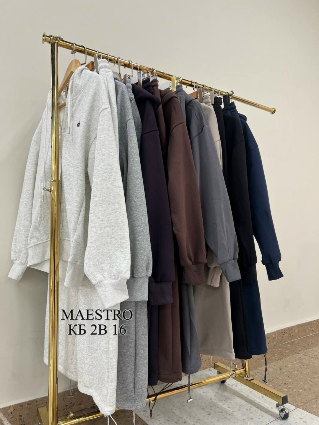 спортивный костюм brunello cucinelli,спортивные костюмы женские,костюмы спортивный,костюмы женские,спортивные костюмы двойка