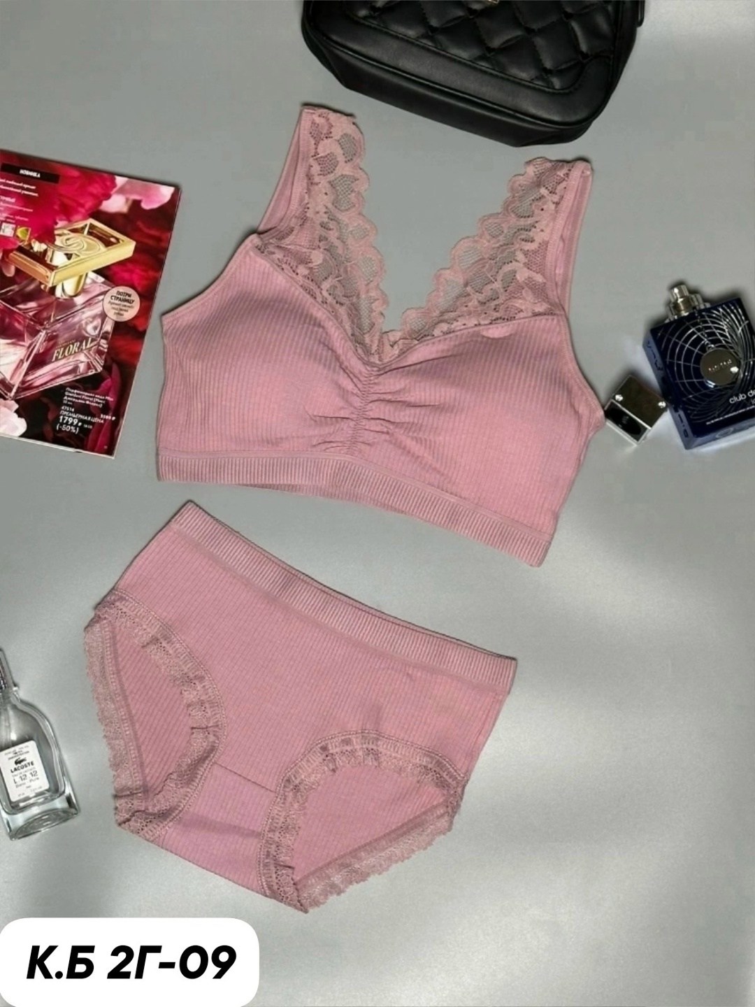 комплект женского нижнего белья,комплект нижнего белья,женское нижнее белье,комплект женского нижнего белья бюстгальтер,комплекты нижнего белья топ