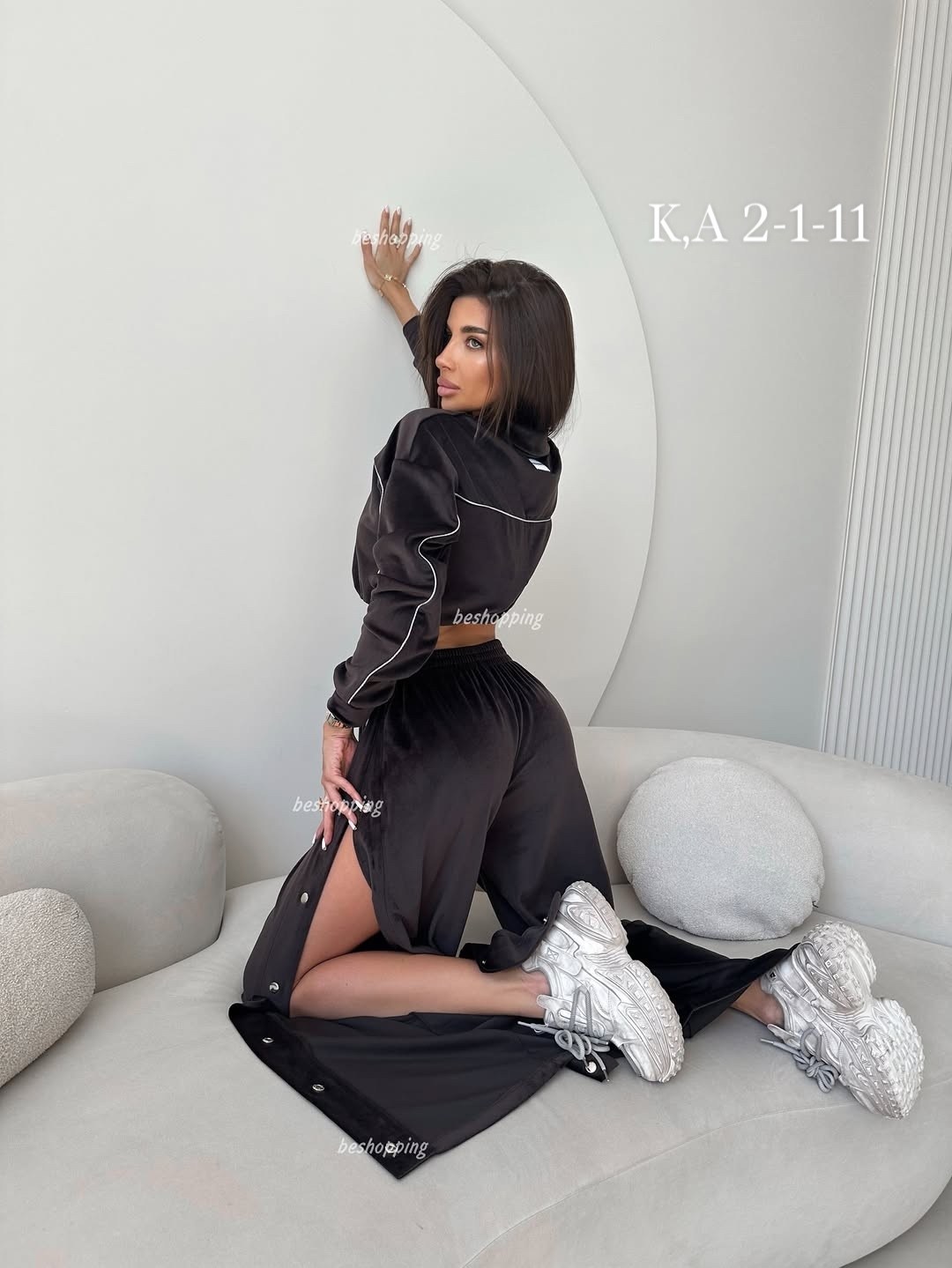 костюм тройка с брюками,велюровые костюмы,спортивные костюмы женские,спортивные костюм,велюровый костюм тройка