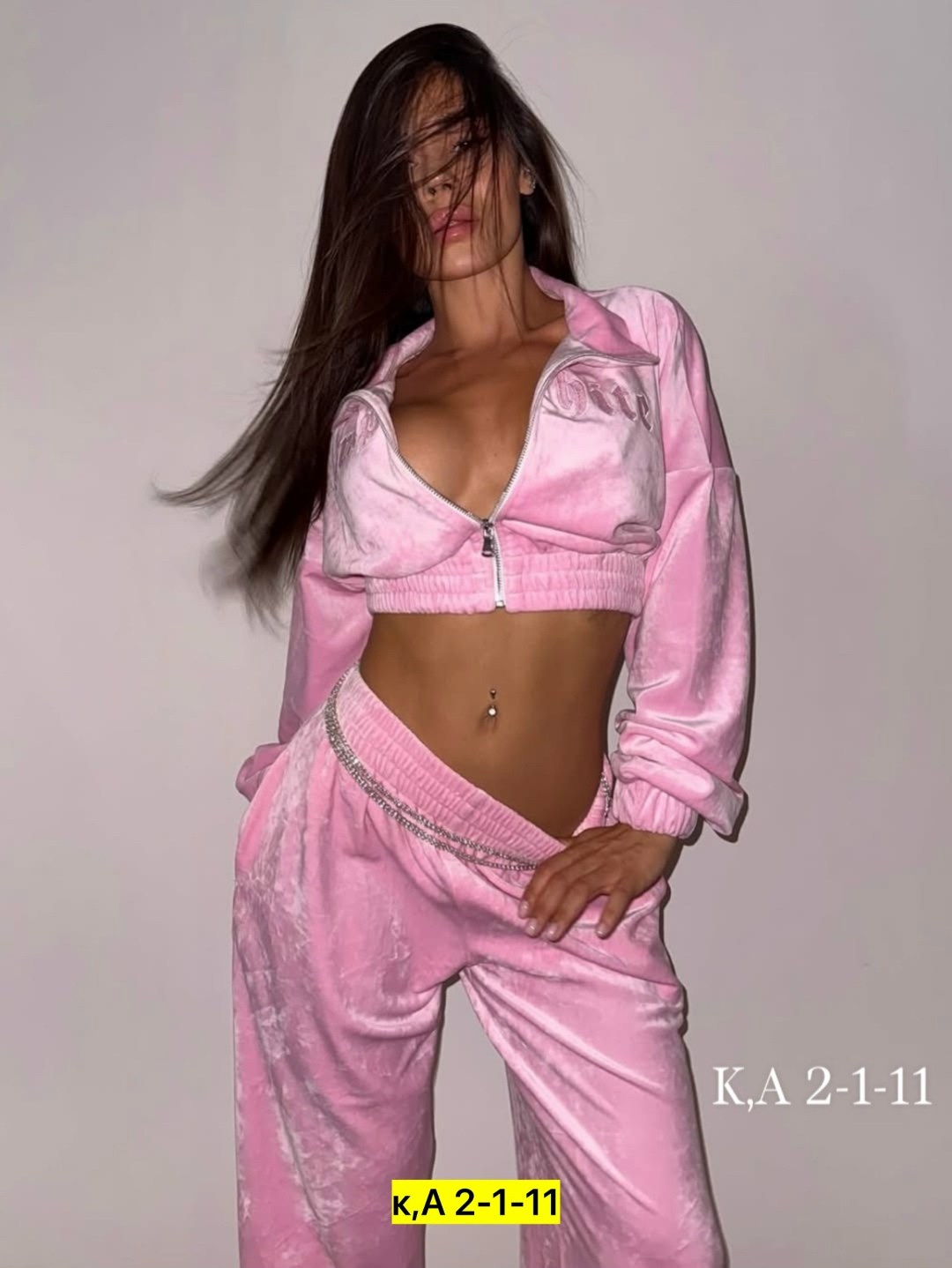 cпортивный костюм велюровый,велюровый костюм,женский спортивный костюм,велюровые костюмы женские,велюровый спортивный костюм женски