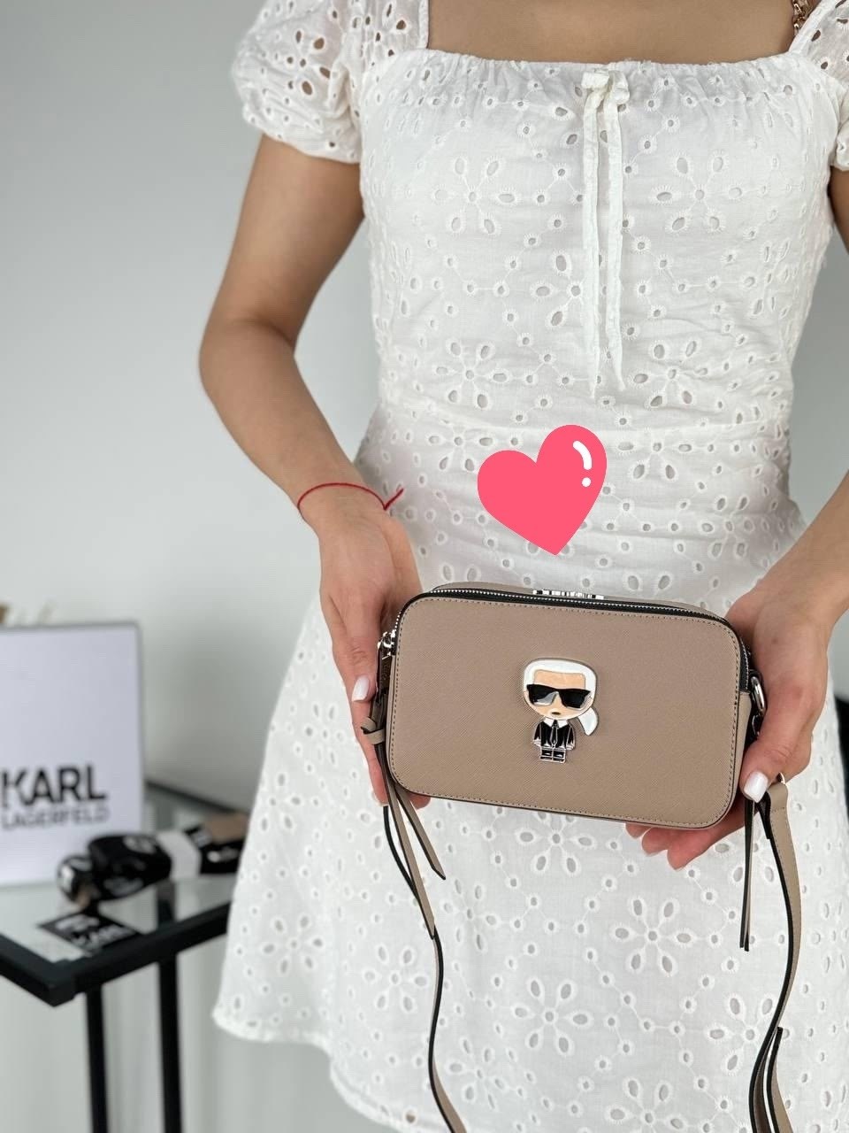 женская сумка karl lagerfeld,сумка karl lagerfeld,сумка на плечо karl lagerfeld,сумка karl lagerfeld бежевая,karl lagerfeld сумка карл лагерфельд женский карл